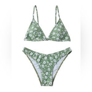 NWT Floerns Floral Print Bikini